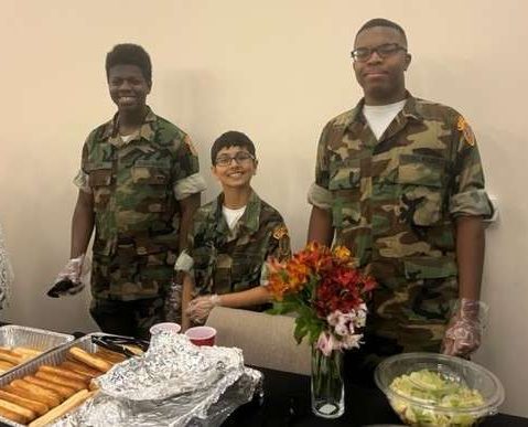 d-day 2023 Young Marines Serving Dinner